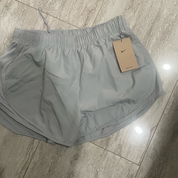 Nike Women's Light Gray Athletic Shorts - Picture 1 of 4